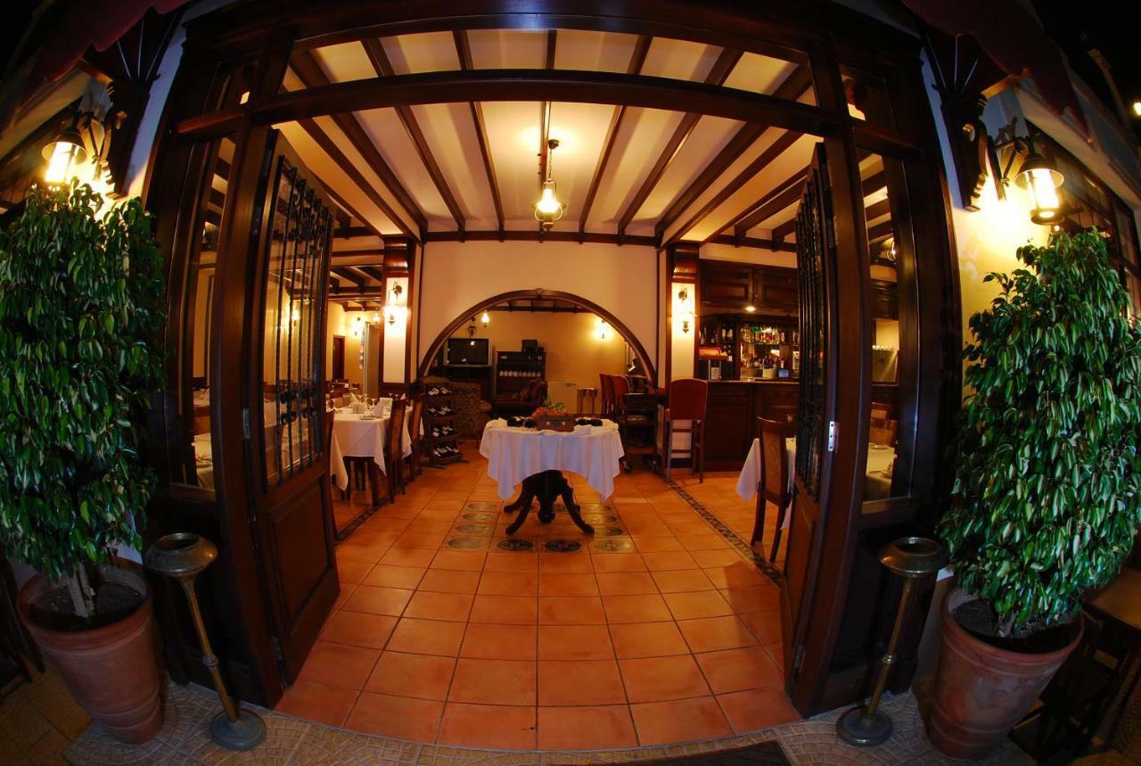Bellapais Monastery Hotel Kyrenia  Ngoại thất bức ảnh